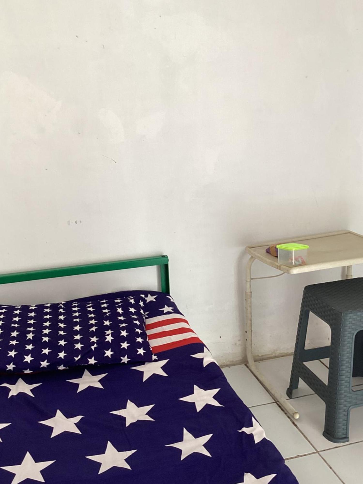 Hostal Kos Omah Yanto 19 Yakarta Exterior foto